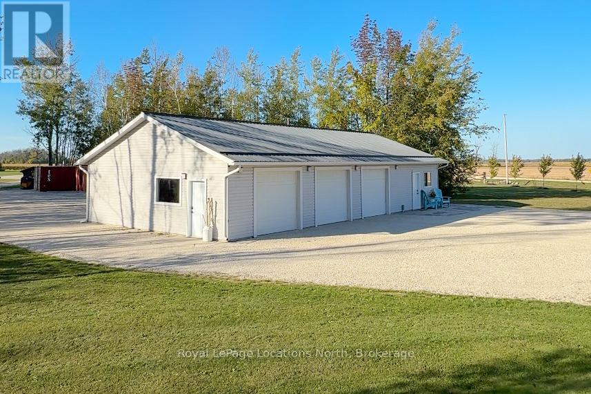 1862 Sunnidale 6/7 Side Road, Clearview, Ontario  L0M 1S0 - Photo 40 - S12419129