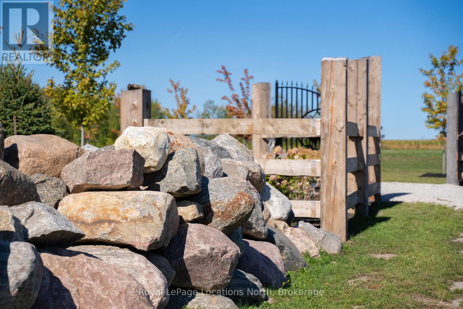 1862 Sunnidale 6/7 Side Road, Clearview, Ontario  L0M 1S0 - Photo 45 - S12419129