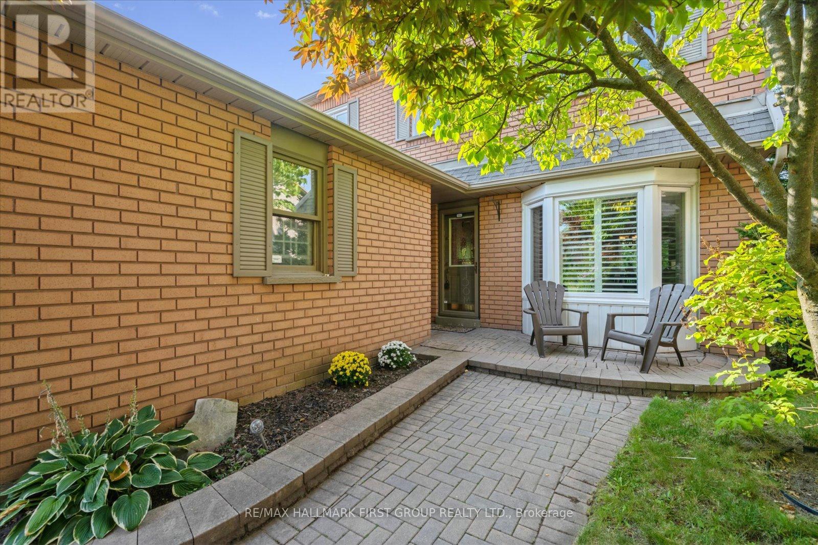 278 Lancrest Street, Pickering, Ontario  L1V 6N3 - Photo 2 - E12418962