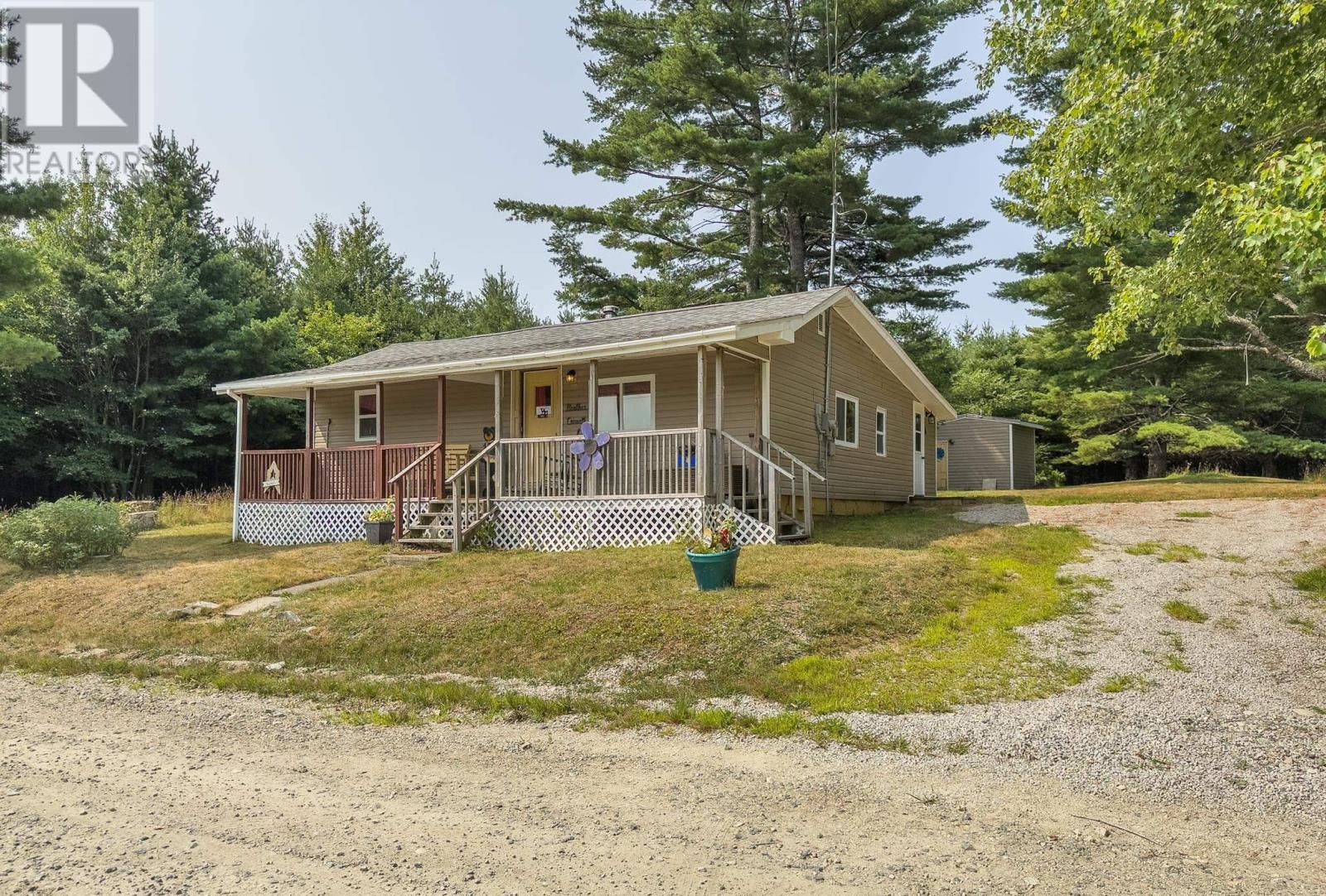 545 Depot Road, East Kemptville, Nova Scotia  B5A 5P7 - Photo 6 - 202520253
