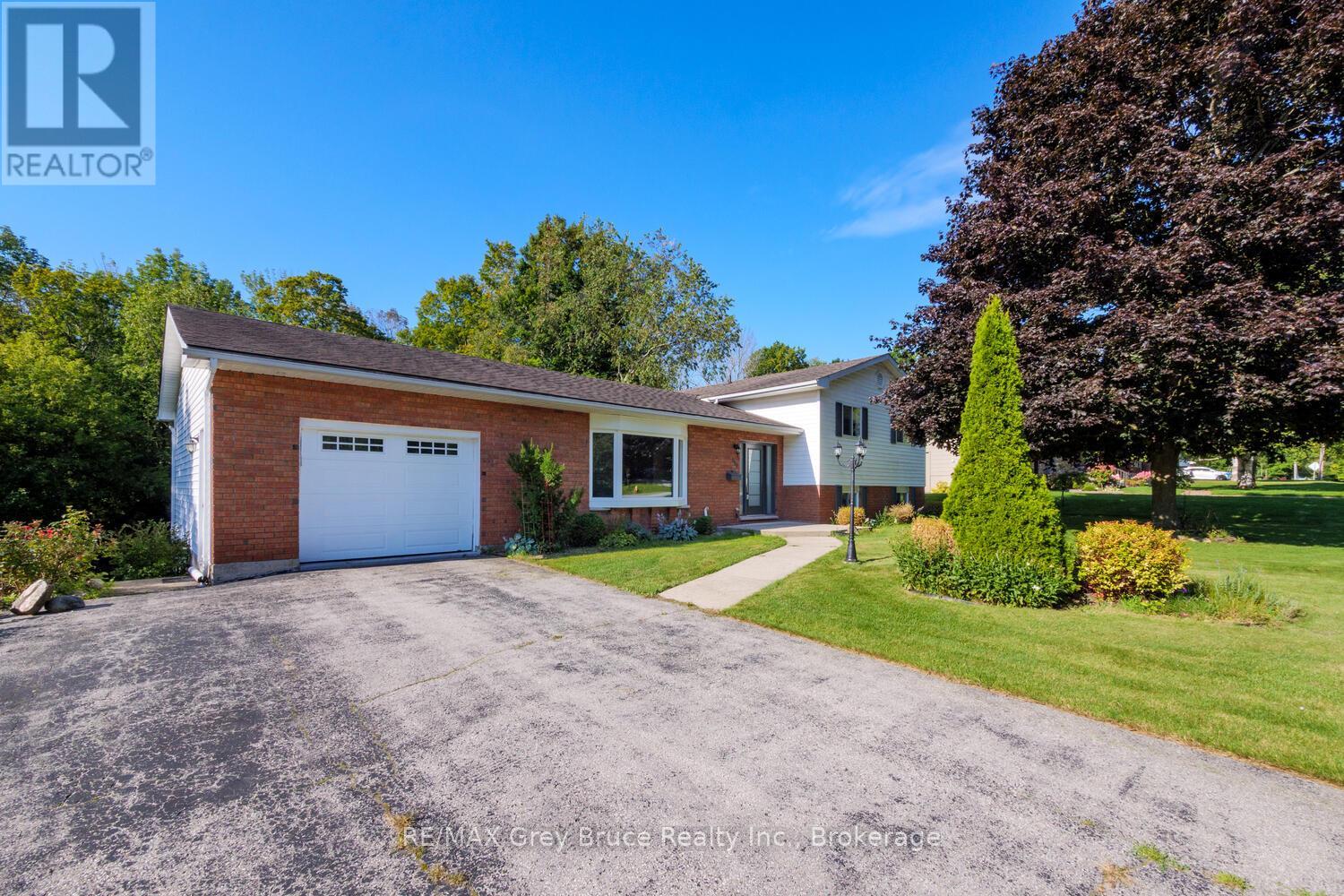 699 20TH STREET W, Owen Sound, Ontario