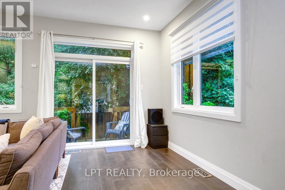 319 Glynn Avenue, Ottawa, Ontario  K1K 1R9 - Photo 17 - X12418972
