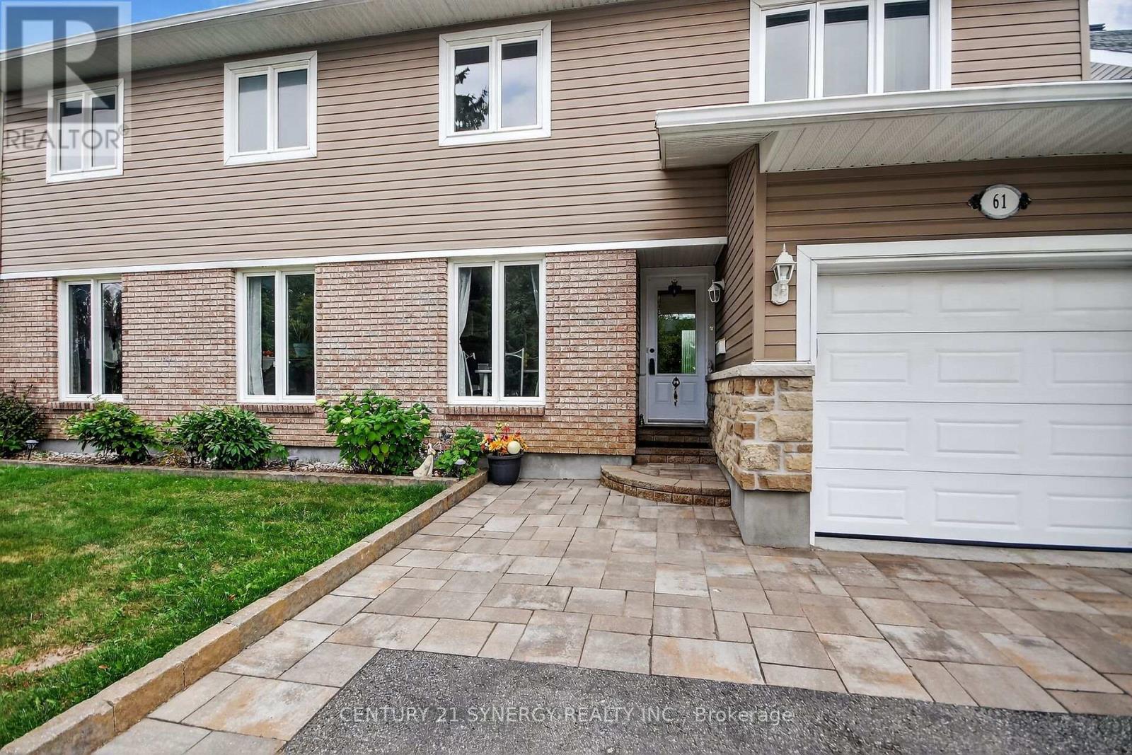 61 Fieldgate Drive, Ottawa, Ontario  K2J 1V3 - Photo 3 - X12419030