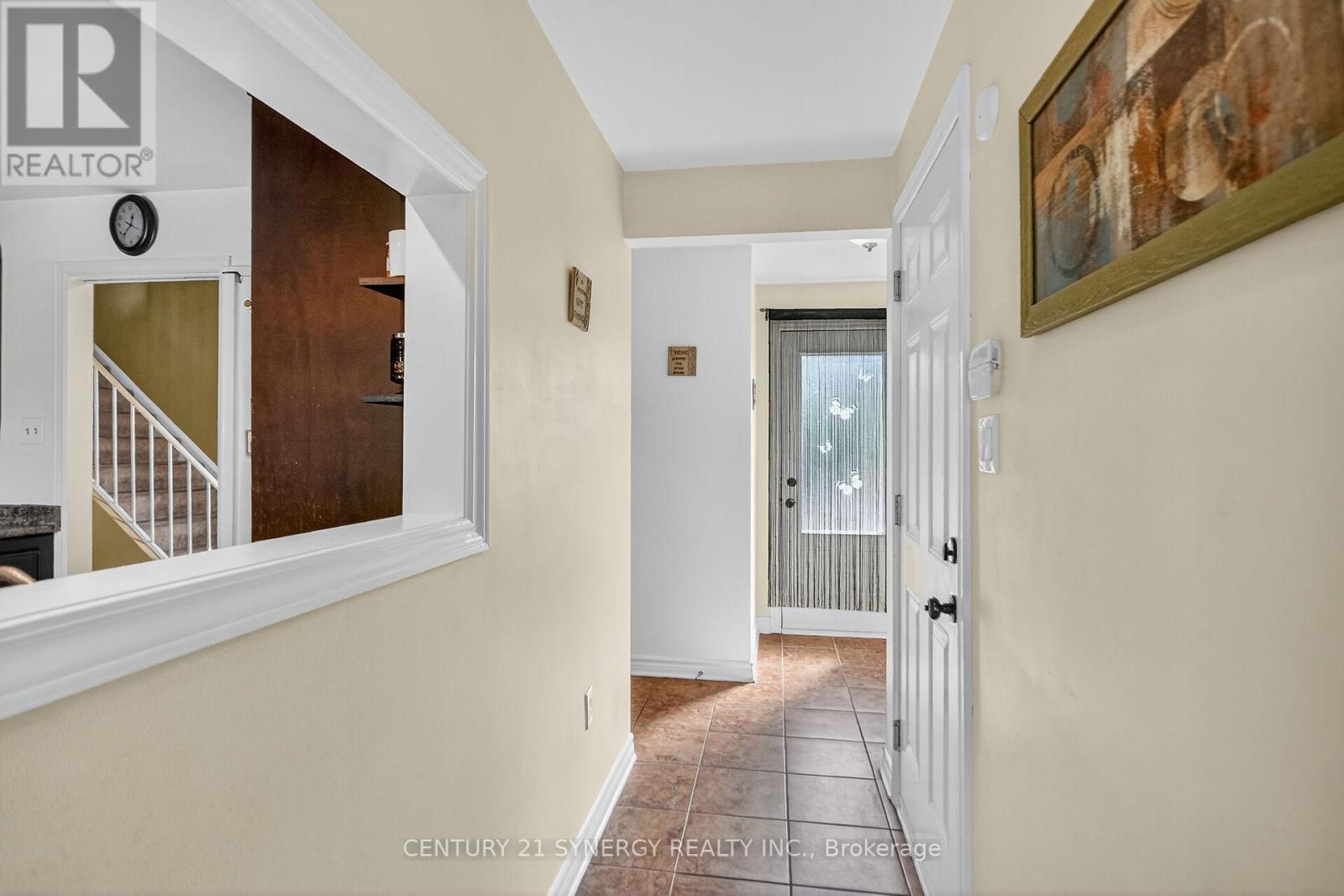 61 Fieldgate Drive, Ottawa, Ontario  K2J 1V3 - Photo 6 - X12419030