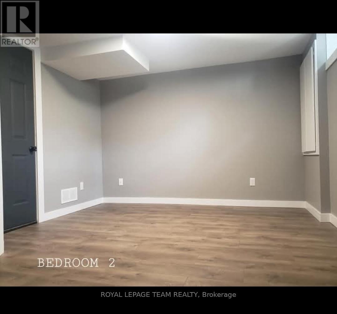 726 Cummings Avenue, Ottawa, Ontario  K1K 2L1 - Photo 30 - X12419041