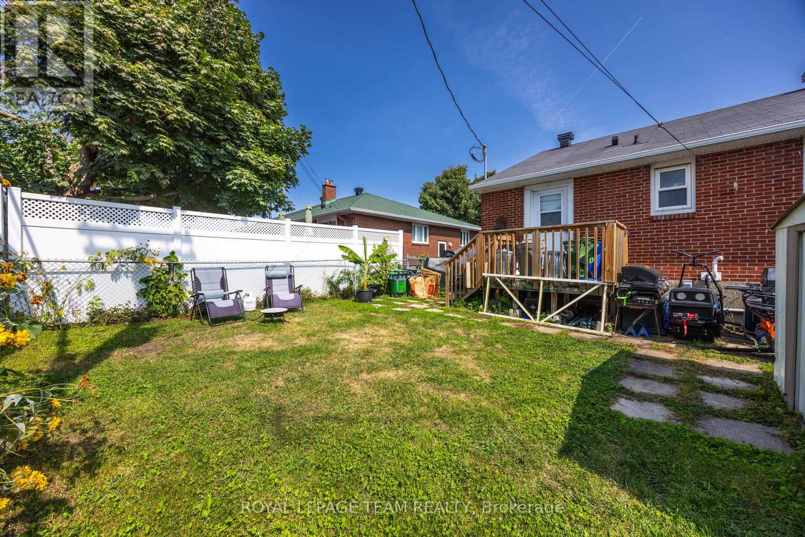726 Cummings Avenue, Ottawa, Ontario  K1K 2L1 - Photo 34 - X12419041