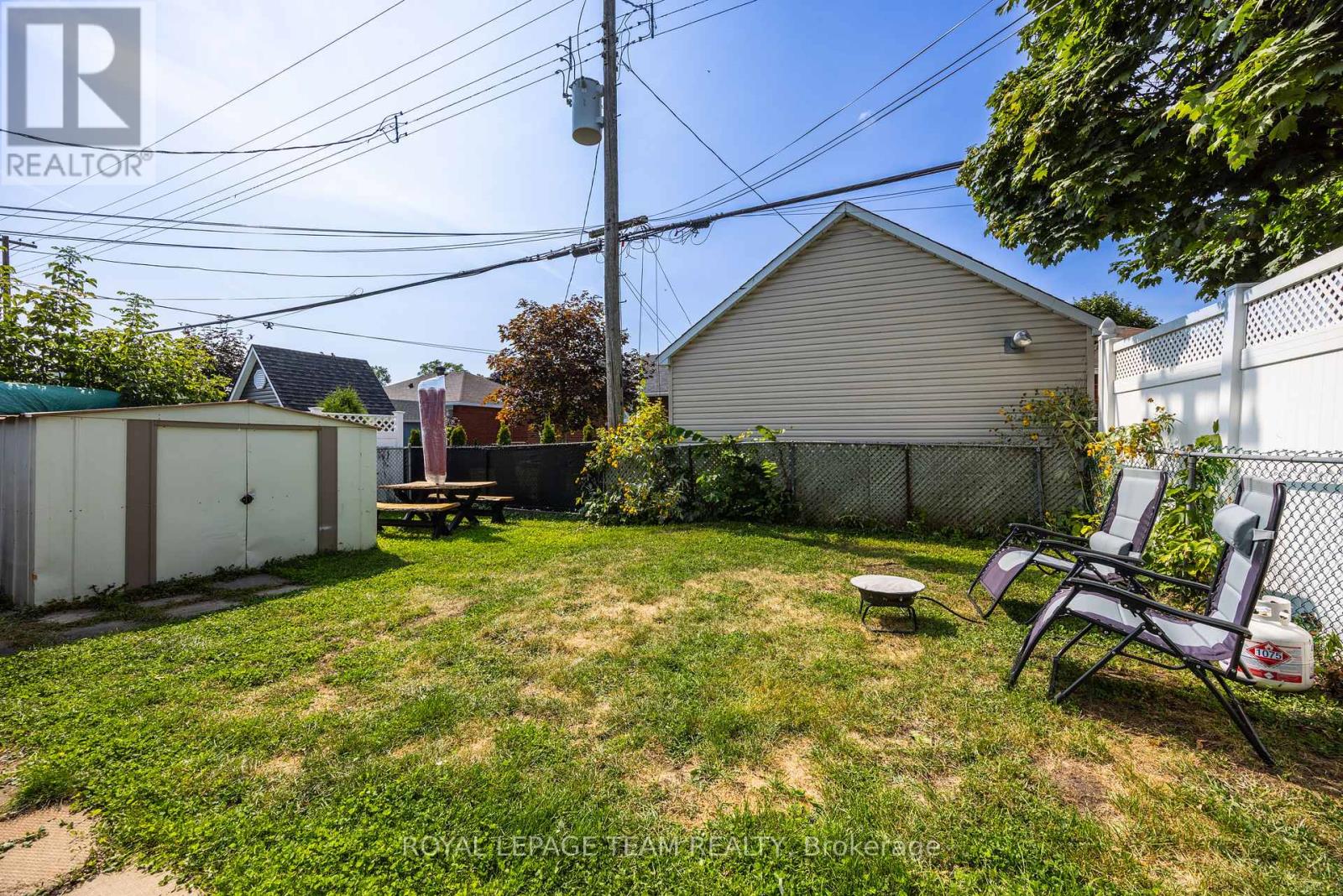 726 Cummings Avenue, Ottawa, Ontario  K1K 2L1 - Photo 36 - X12419041
