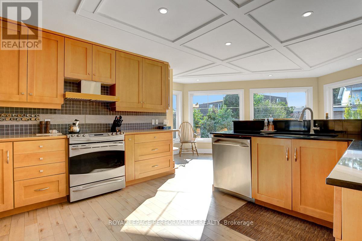6 Sellers Way, Ottawa, Ontario  K2H 7Y4 - Photo 11 - X12419066