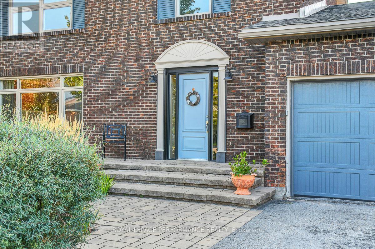 6 Sellers Way, Ottawa, Ontario  K2H 7Y4 - Photo 2 - X12419066