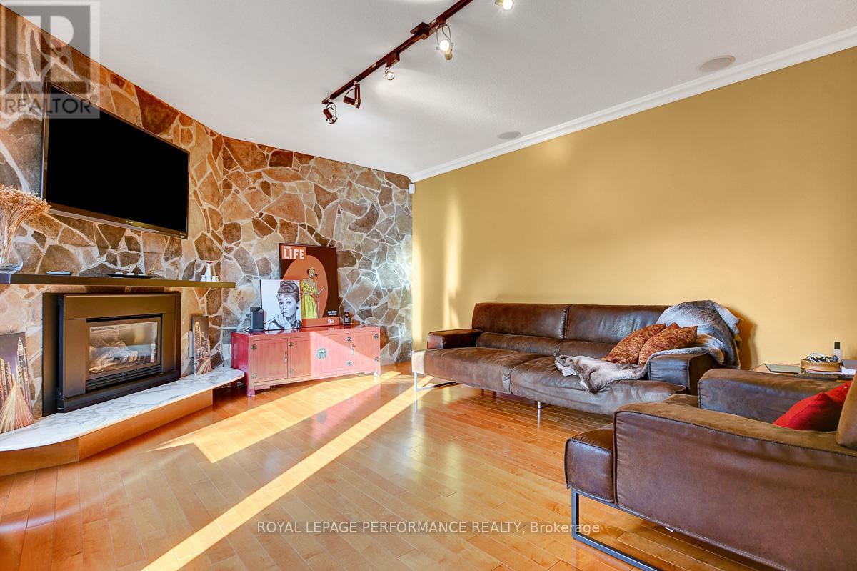 6 Sellers Way, Ottawa, Ontario  K2H 7Y4 - Photo 25 - X12419066