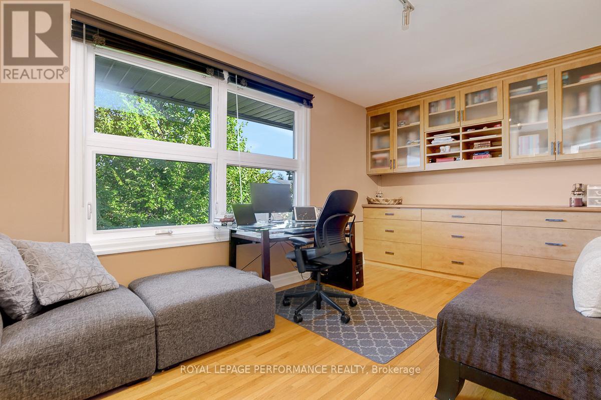 6 Sellers Way, Ottawa, Ontario  K2H 7Y4 - Photo 34 - X12419066