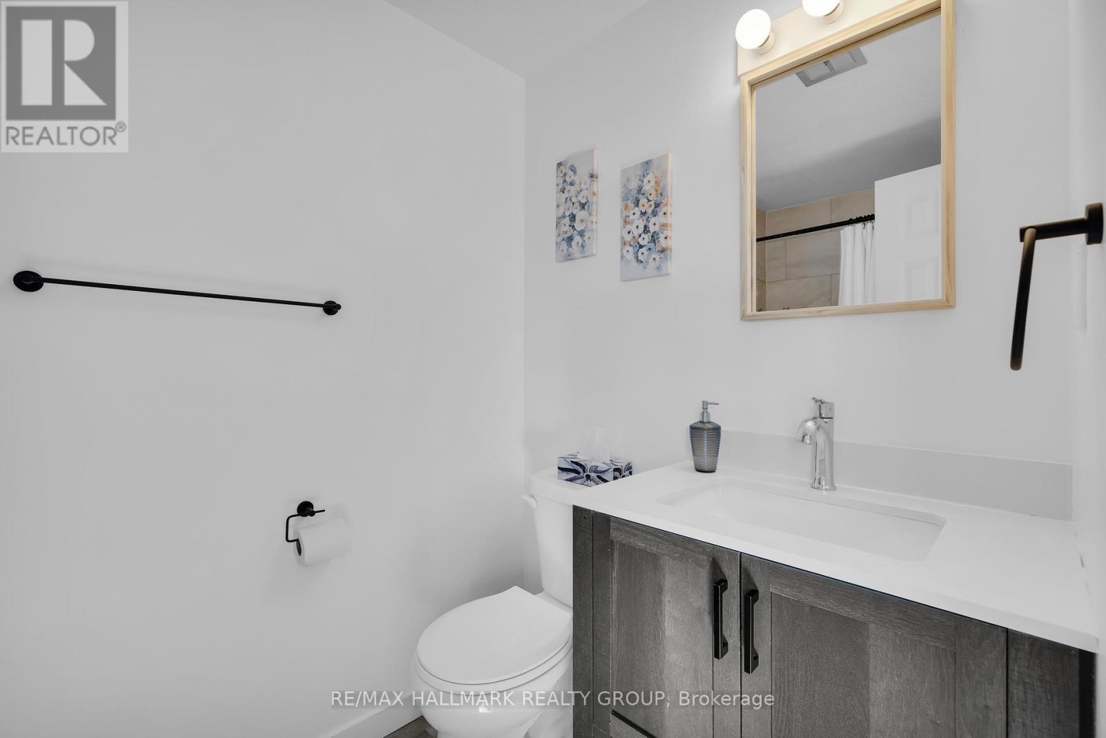 D - 1520 Beaverpond Drive, Ottawa, Ontario  K1B 3R9 - Photo 29 - X12419070