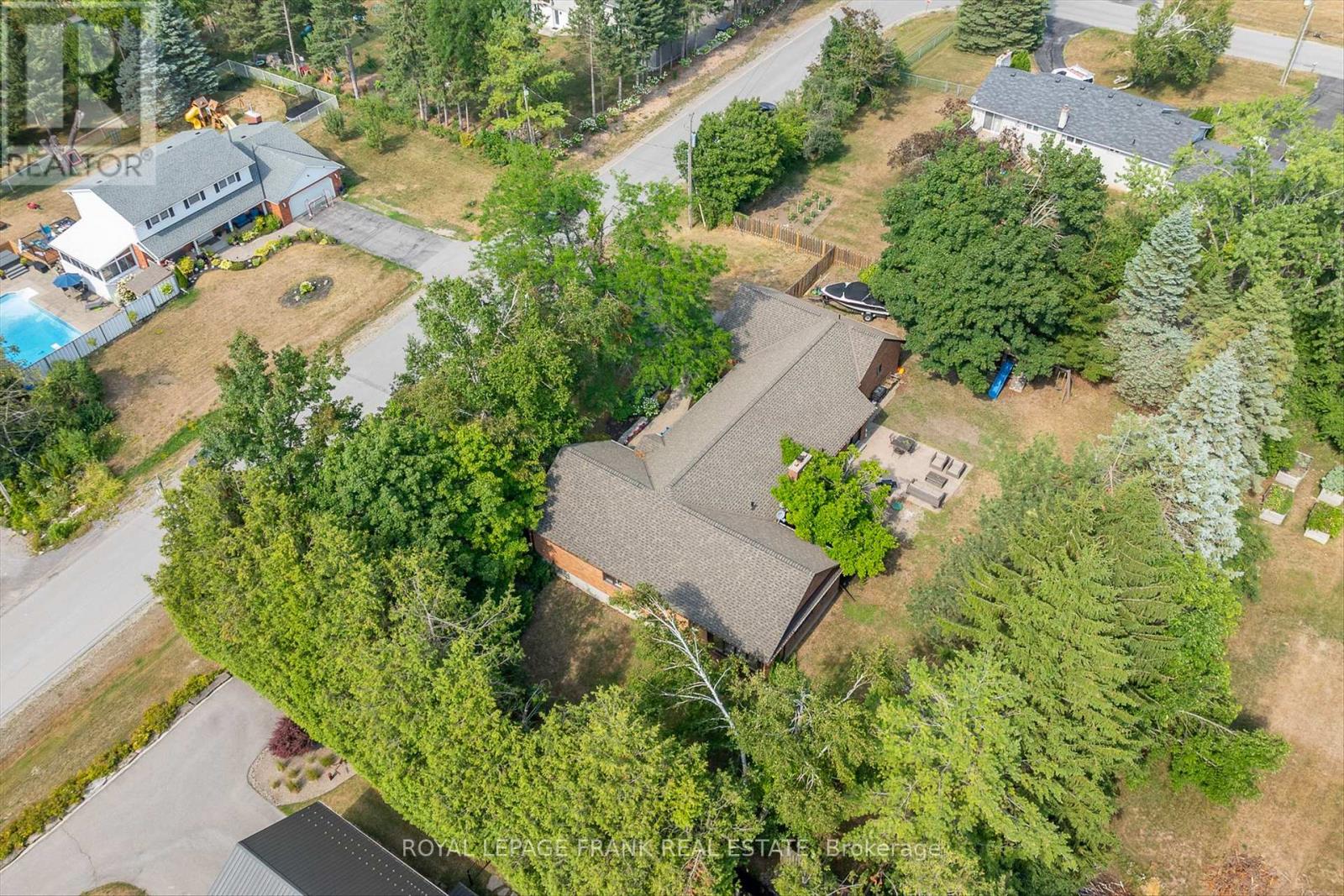 1887 Campbell Avenue, Cavan Monaghan, Ontario  K9J 0E5 - Photo 44 - X12418636