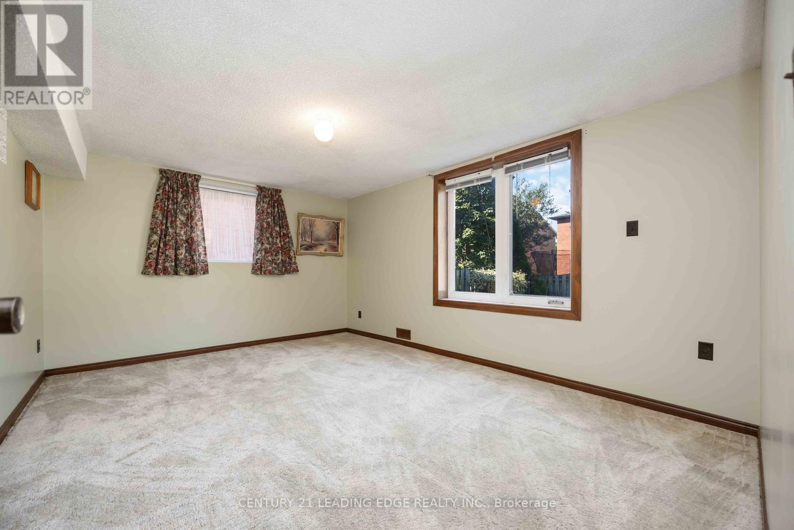 52 Aspen Crescent, Whitchurch-Stouffville, Ontario  L4A 5C7 - Photo 36 - N12418964