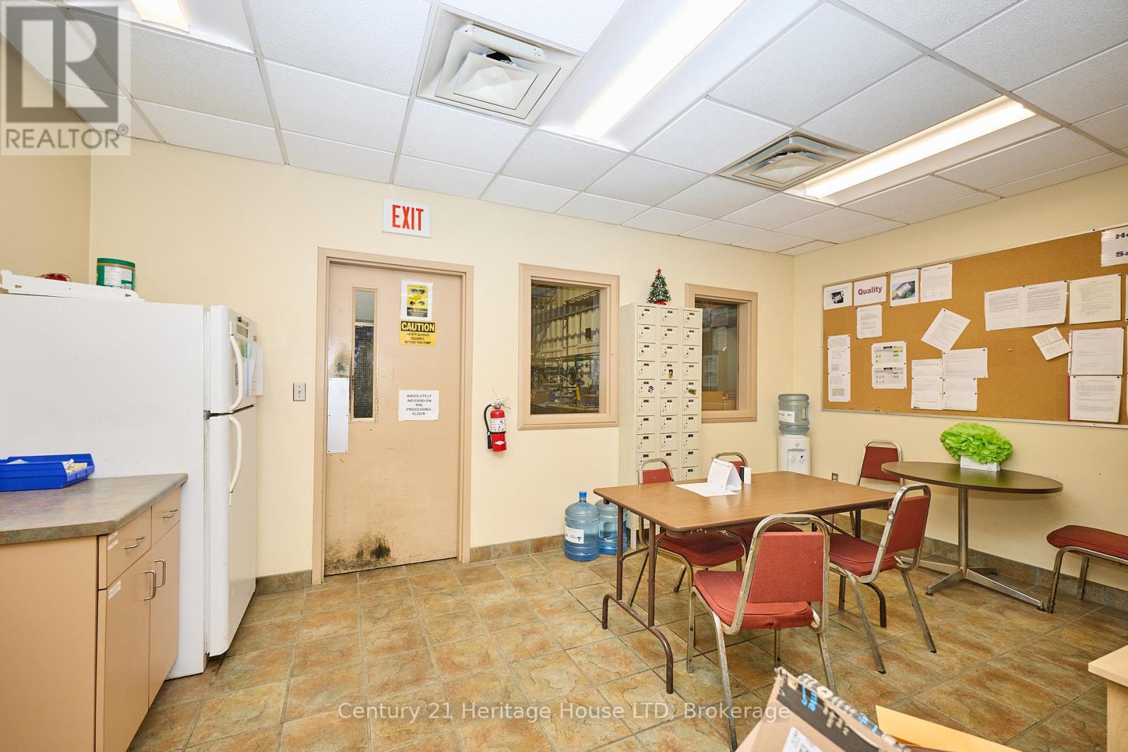 1360 Commerce Parkway, Fort Erie, Ontario  L2A 5M4 - Photo 11 - X12419093