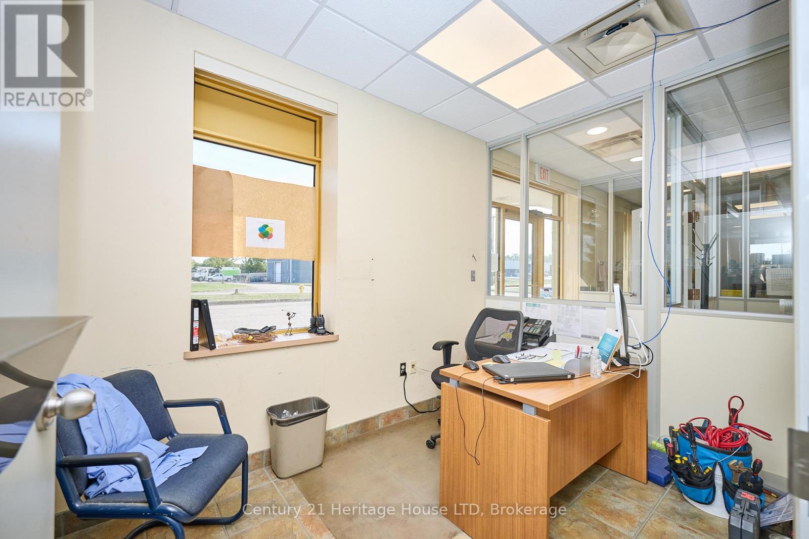 1360 Commerce Parkway, Fort Erie, Ontario  L2A 5M4 - Photo 9 - X12419093