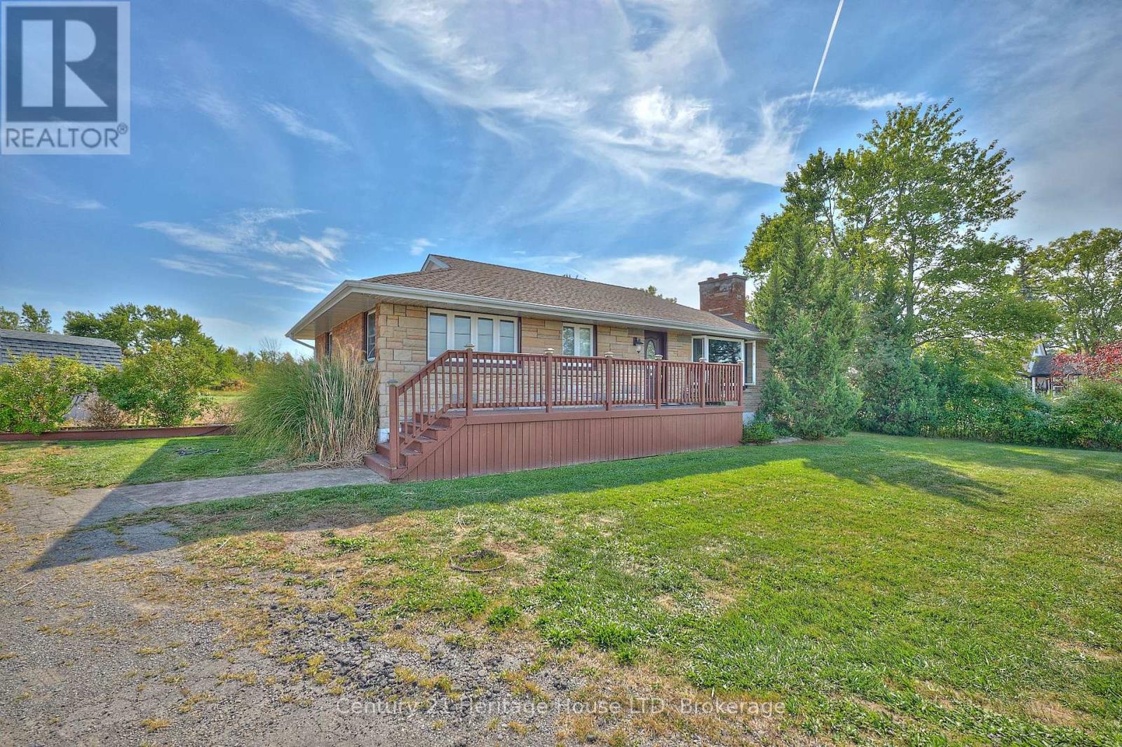 3551 Garrison Road, Fort Erie, Ontario  L0S 1N0 - Photo 18 - X12419102