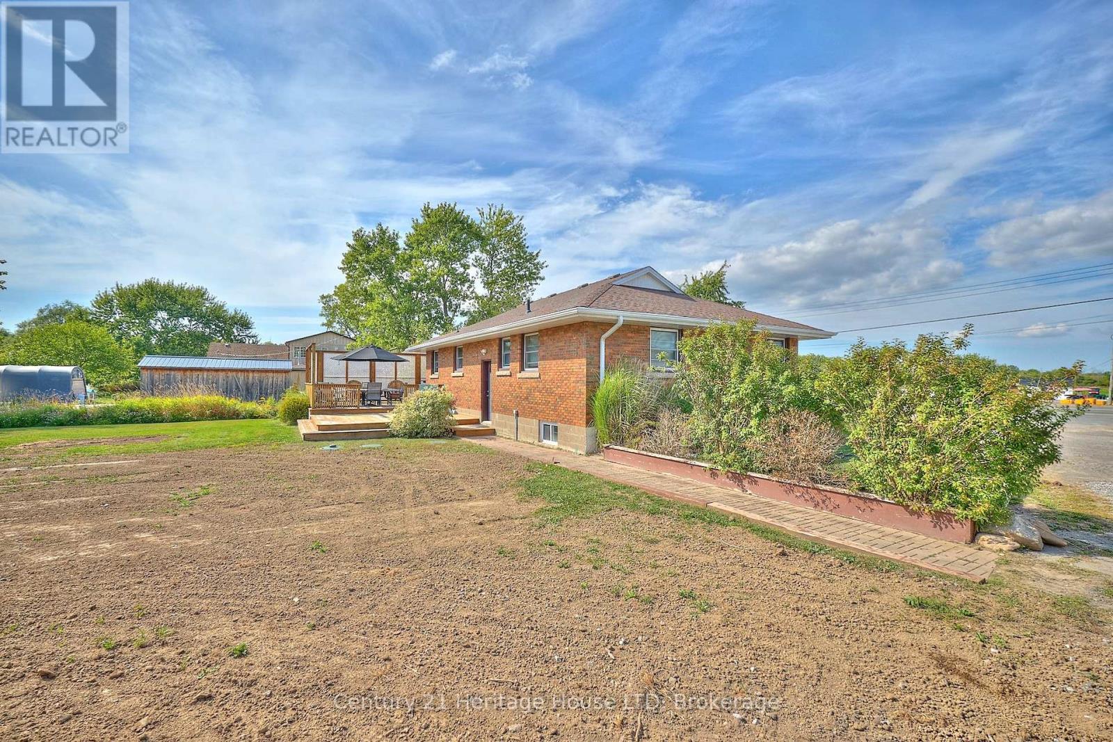 3551 Garrison Road, Fort Erie, Ontario  L0S 1N0 - Photo 19 - X12419102