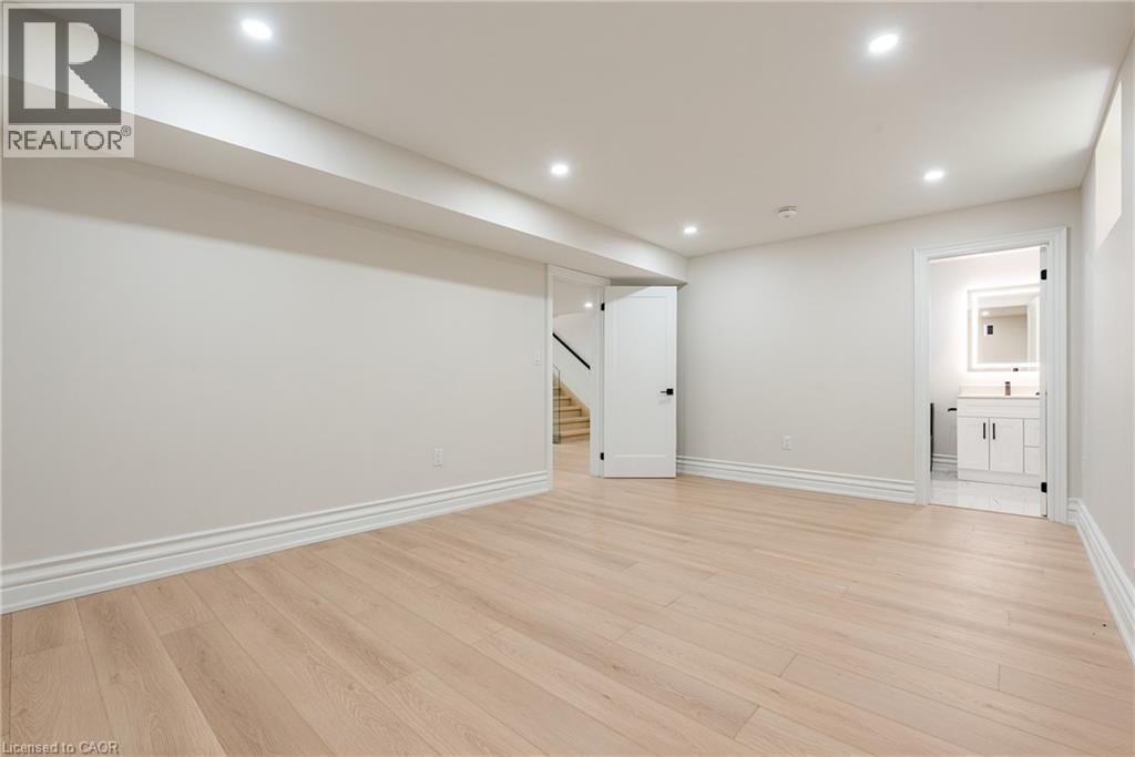 14 Crescent Road, Oakville, Ontario  L6K 1W4 - Photo 43 - 40769204