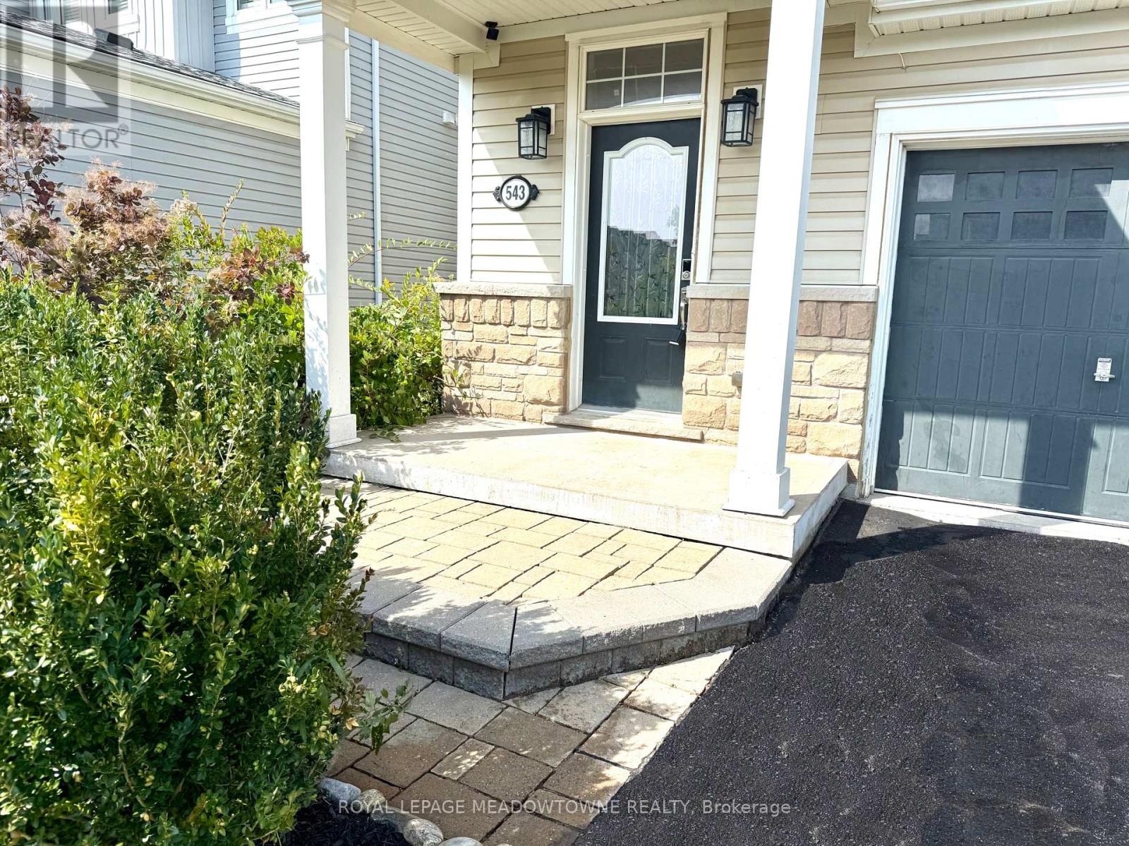 543 Wansbrough Way, Shelburne, Ontario  L9V 2S6 - Photo 2 - X12399984