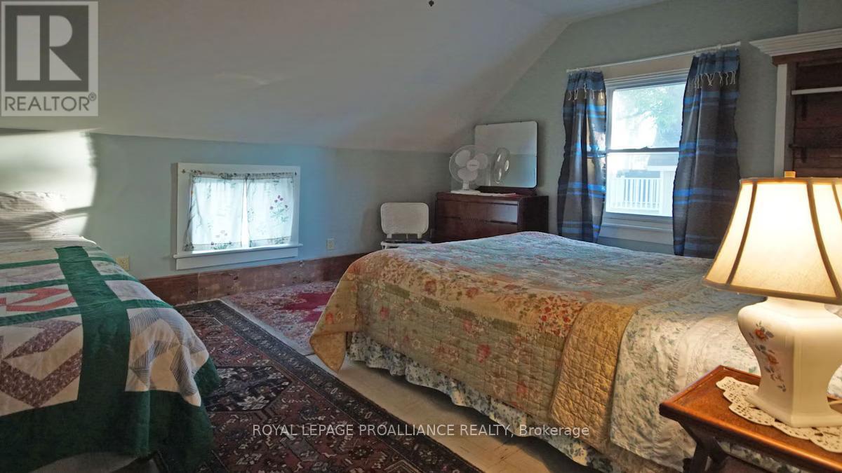 20 West Street, Prince Edward County, Ontario  K0K 3L0 - Photo 14 - X12418969