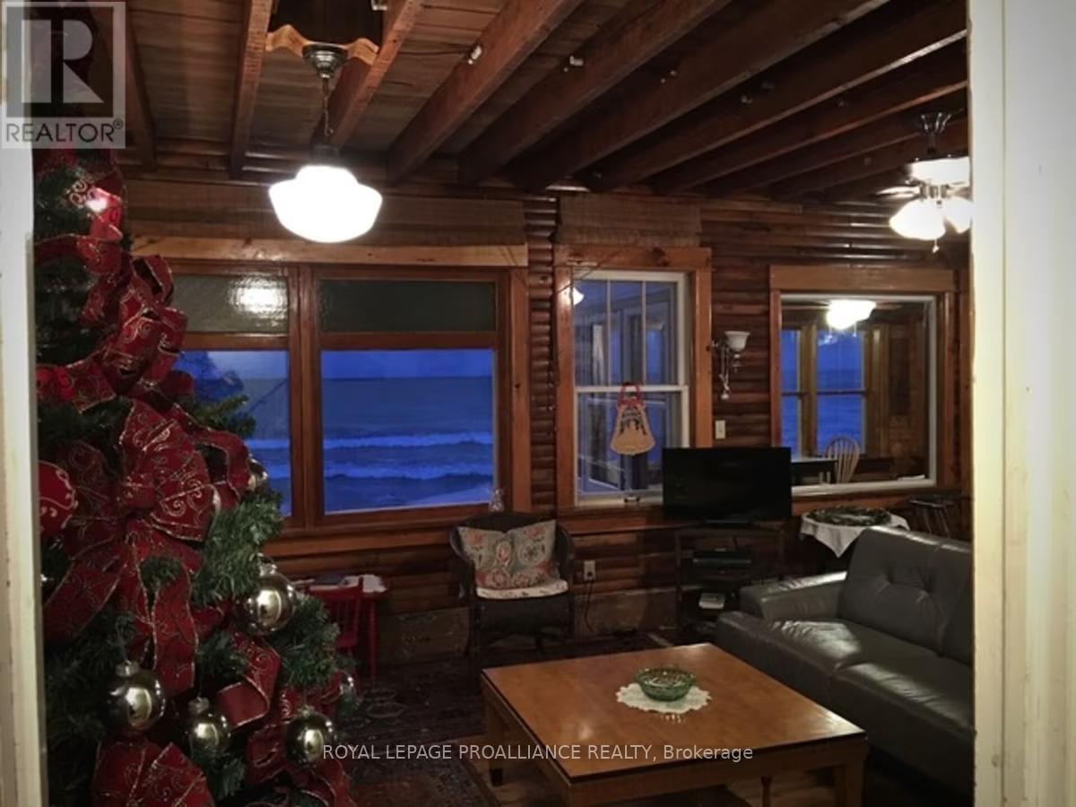 20 West Street, Prince Edward County, Ontario  K0K 3L0 - Photo 16 - X12418969