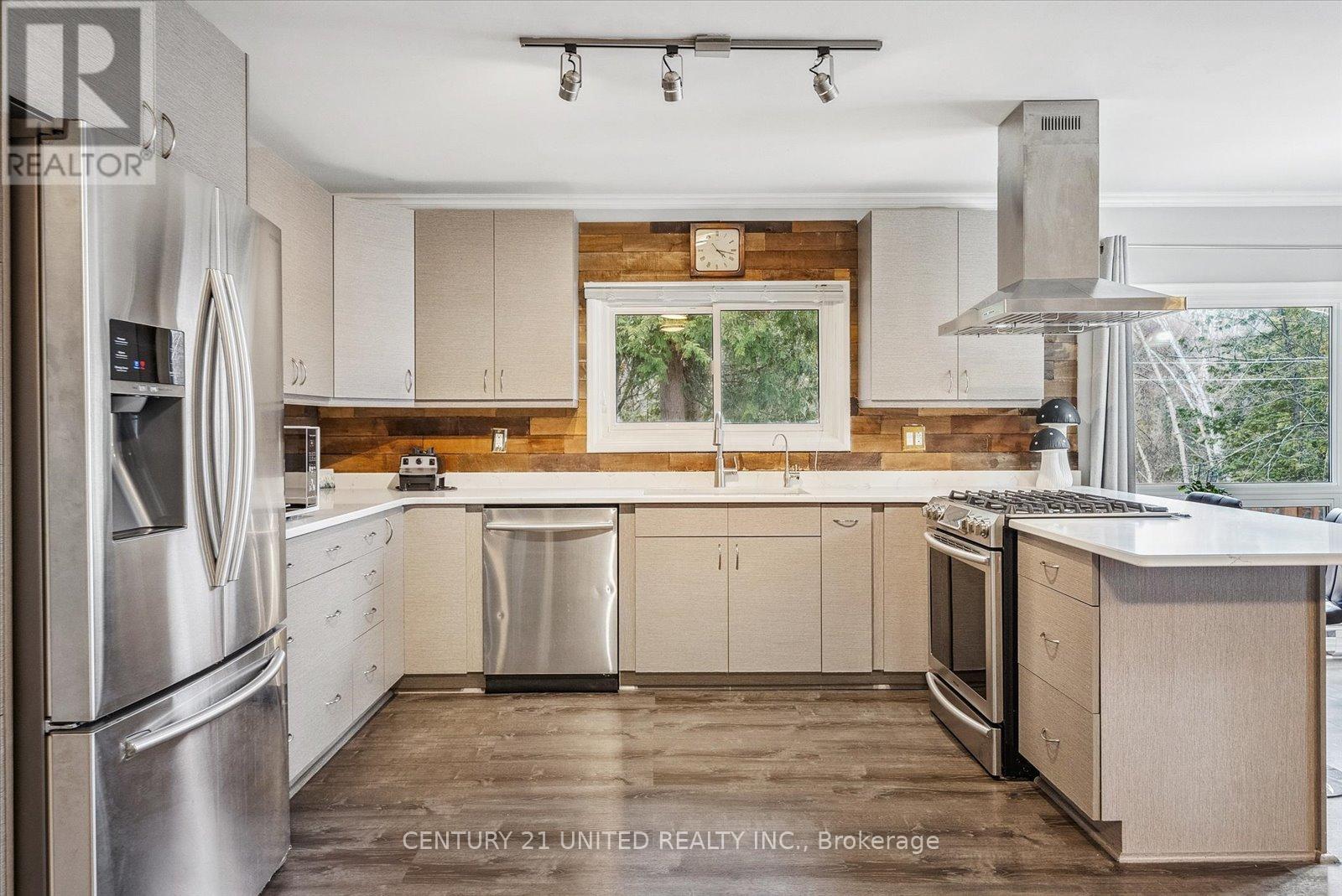 52 Birch Point Drive, Kawartha Lakes, Ontario  K0L 1T0 - Photo 10 - X12419008