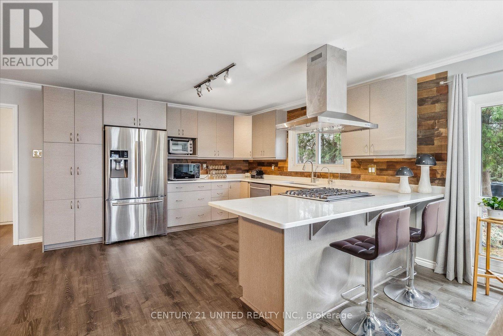 52 Birch Point Drive, Kawartha Lakes, Ontario  K0L 1T0 - Photo 11 - X12419008