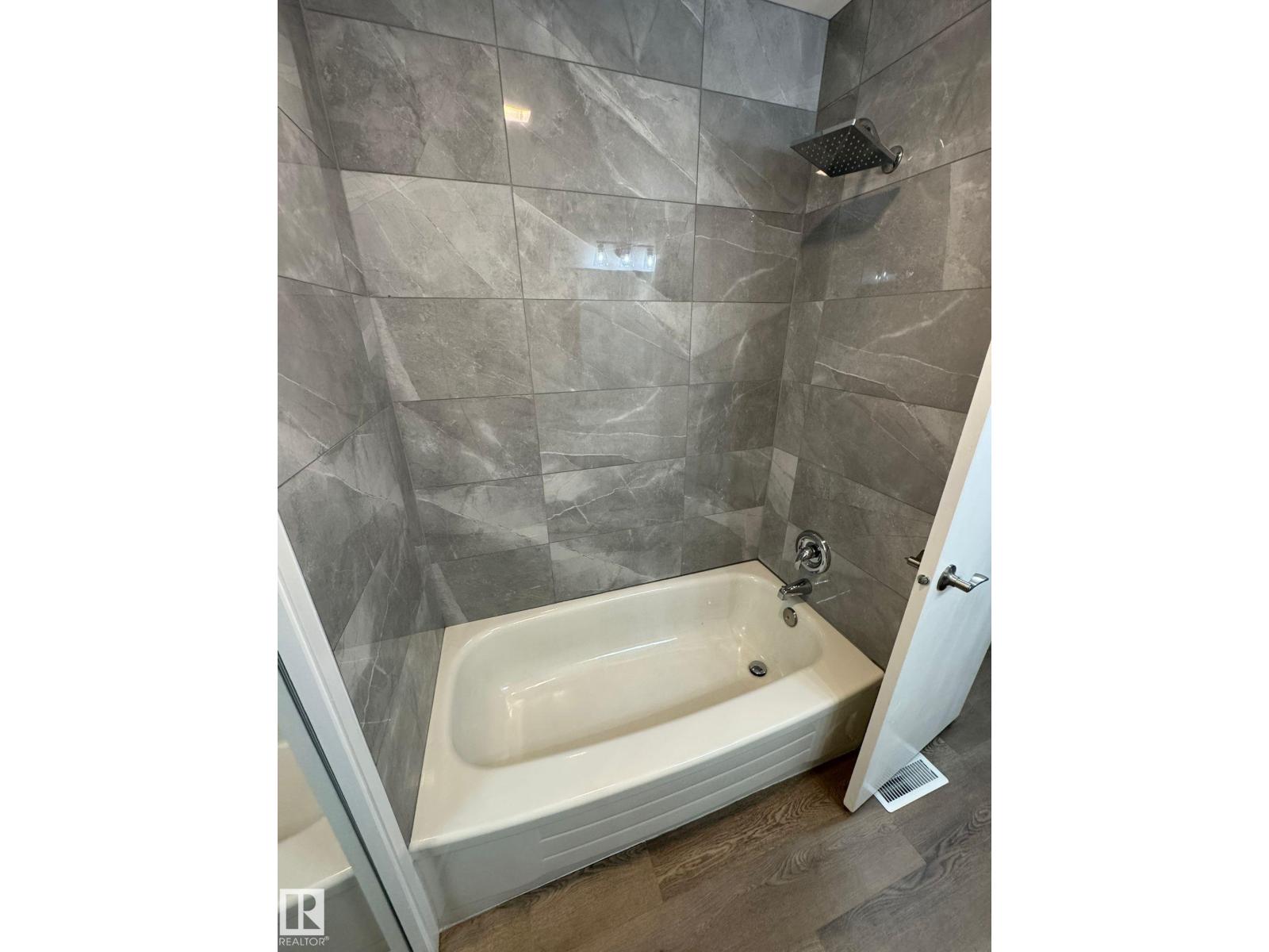 12011 95a St Nw Nw, Edmonton, Alberta  T5G 1R6 - Photo 16 - E4458906