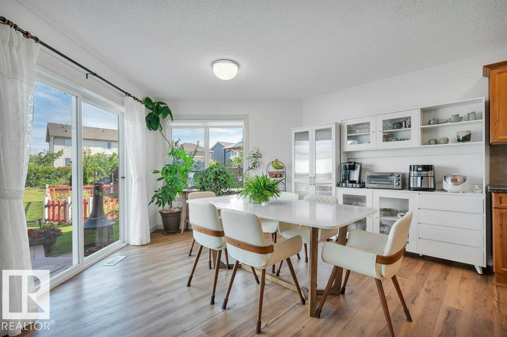 6004 5 Av Sw, Edmonton, Alberta  T6X 0E9 - Photo 12 - E4458911