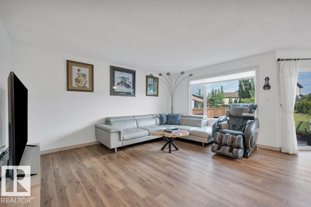 6004 5 Av Sw, Edmonton, Alberta  T6X 0E9 - Photo 4 - E4458911