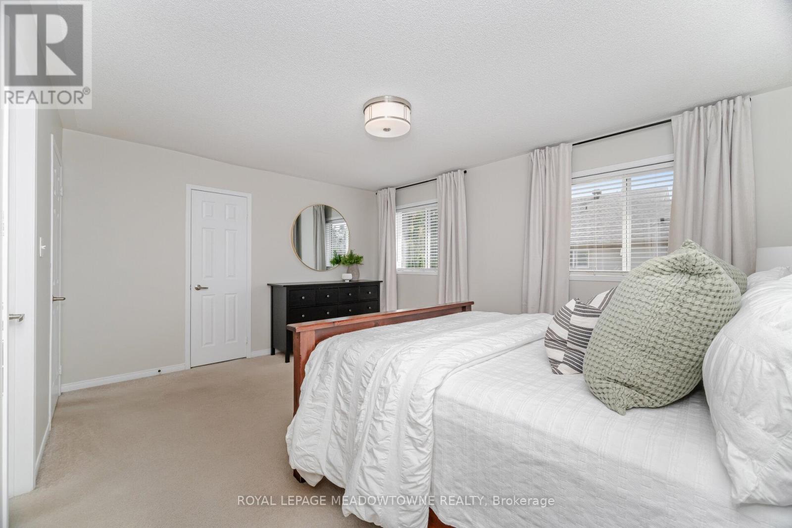 1224 Turner Drive, Milton, Ontario  L9T 5R6 - Photo 25 - W12418879