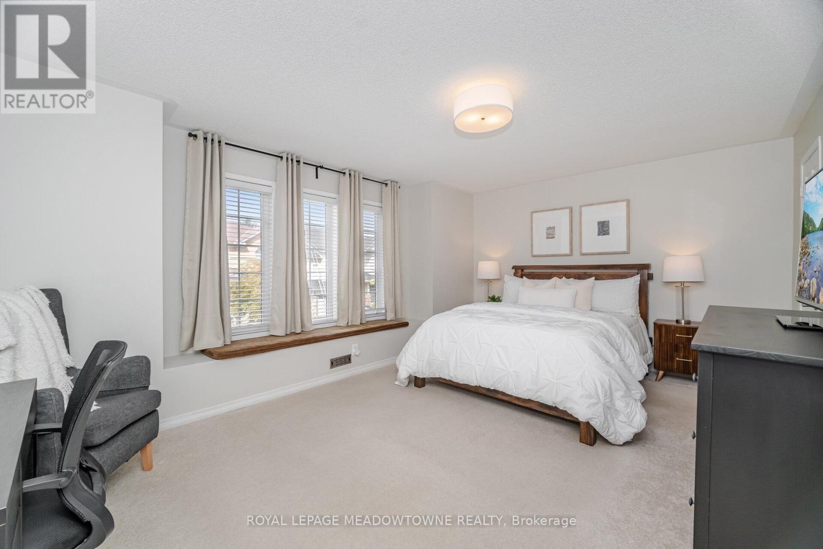 1224 Turner Drive, Milton, Ontario  L9T 5R6 - Photo 28 - W12418879