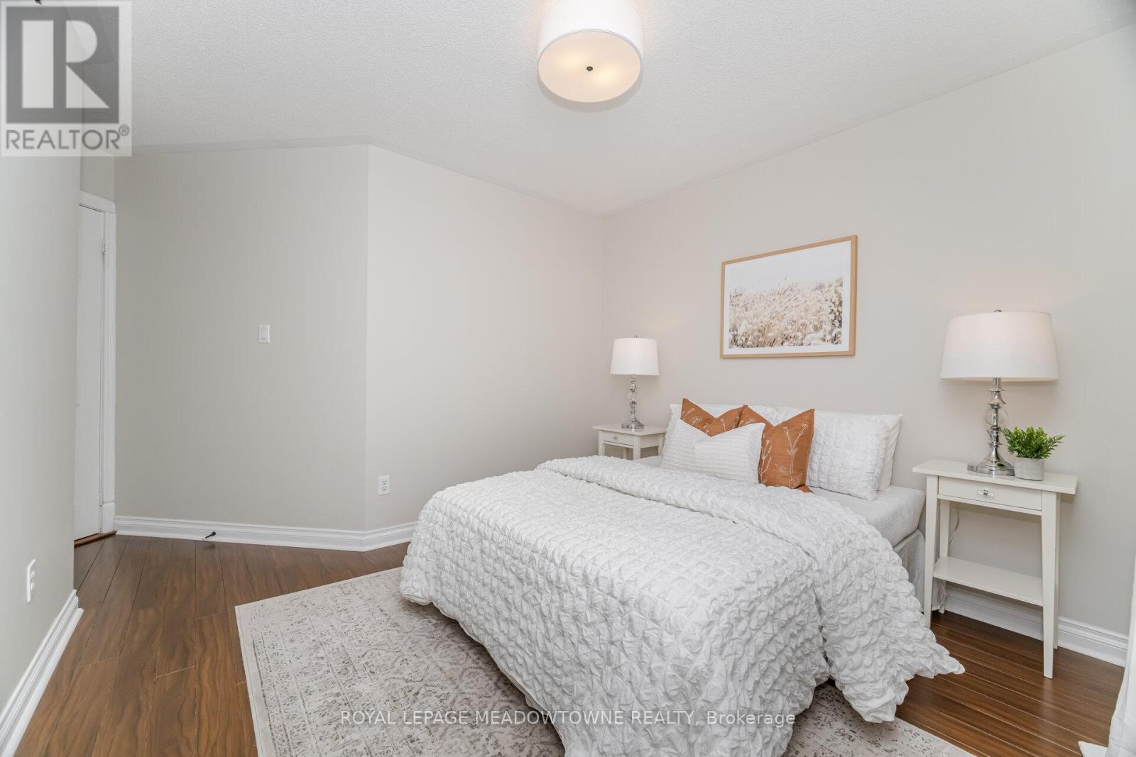 1224 Turner Drive, Milton, Ontario  L9T 5R6 - Photo 32 - W12418879