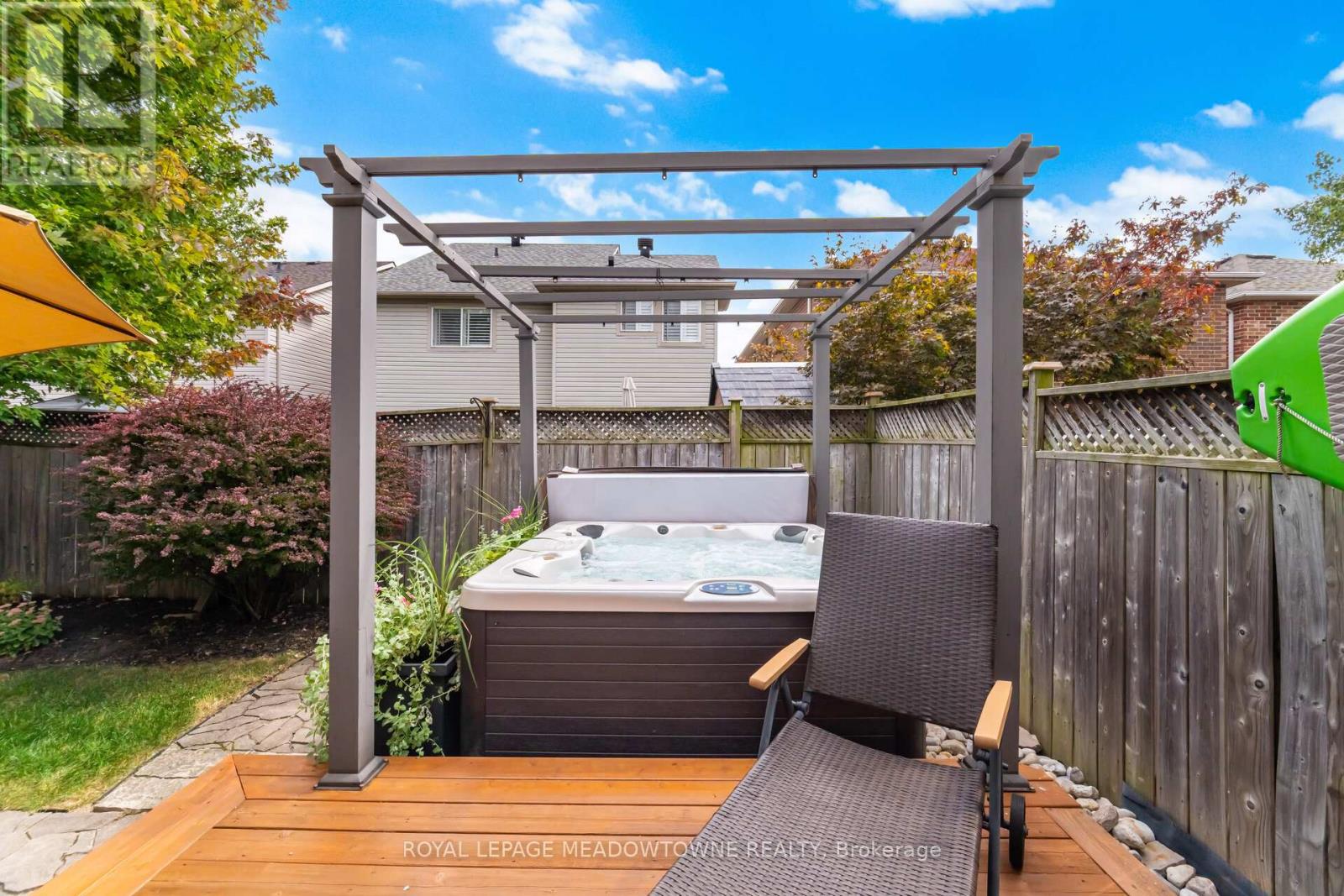 1224 Turner Drive, Milton, Ontario  L9T 5R6 - Photo 47 - W12418879