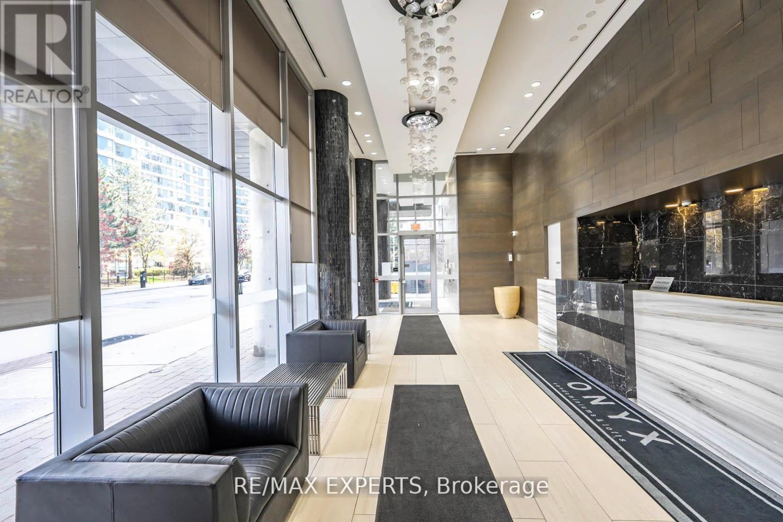 2606 - 223 Webb Drive, Mississauga, Ontario  L5B 0E8 - Photo 2 - W12418924