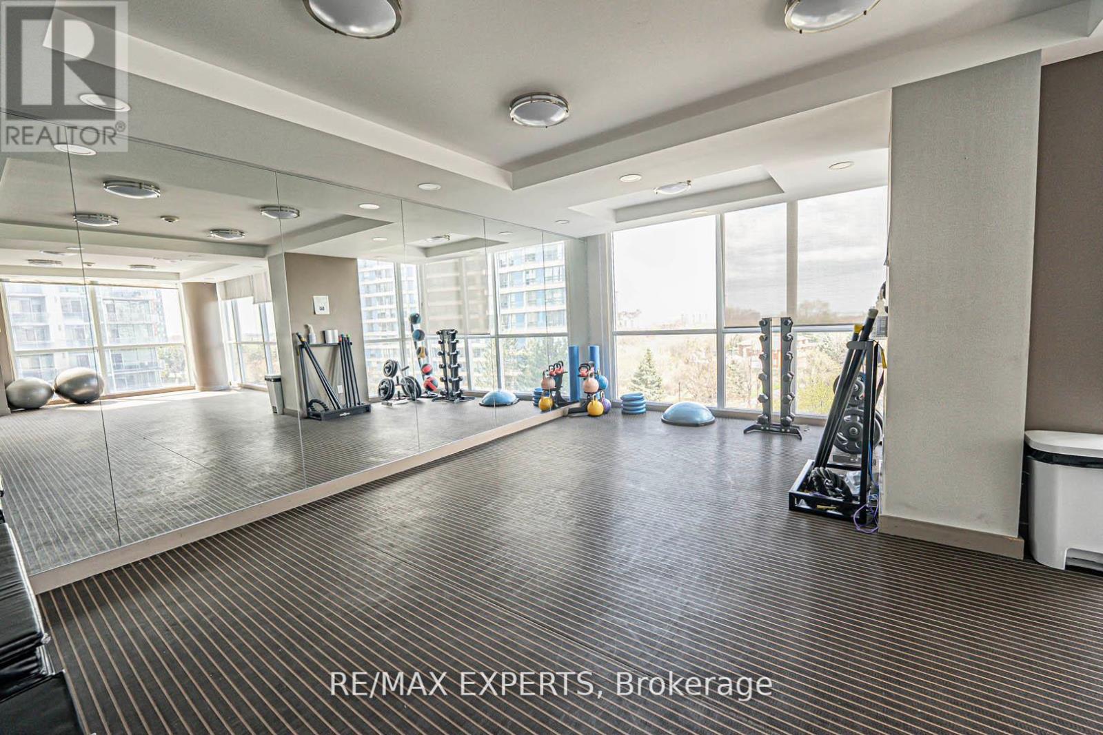 2606 - 223 Webb Drive, Mississauga, Ontario  L5B 0E8 - Photo 32 - W12418924
