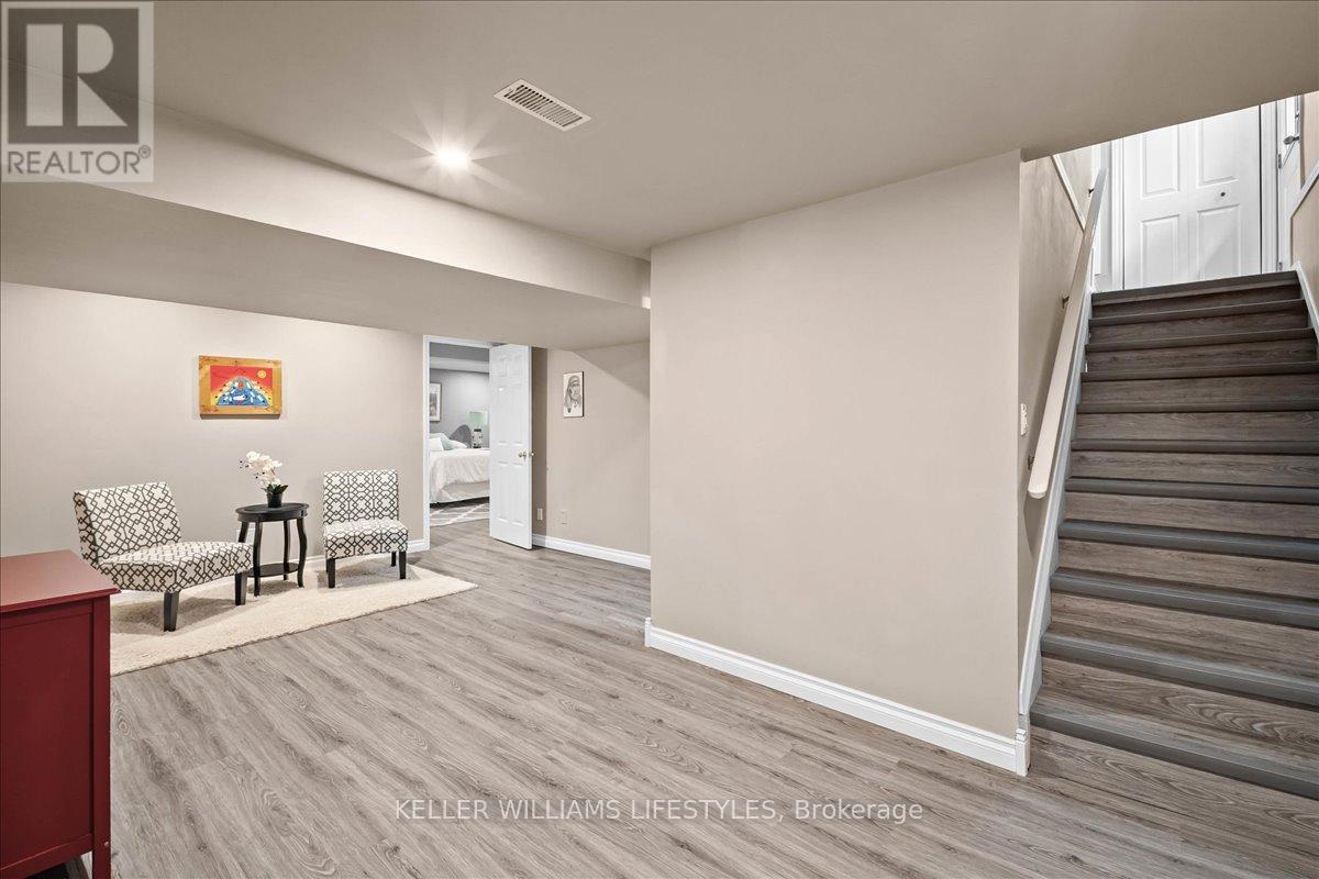 15 Bayley Street, Lambton Shores, Ontario  N0N 1J0 - Photo 24 - X12414381