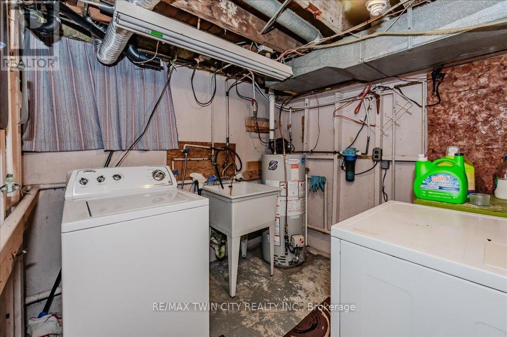 478 Greenfield Avenue, Kitchener, Ontario  N2C 1G1 - Photo 16 - X12418897