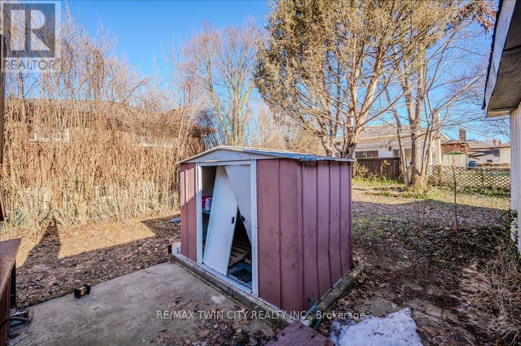 478 Greenfield Avenue, Kitchener, Ontario  N2C 1G1 - Photo 21 - X12418897