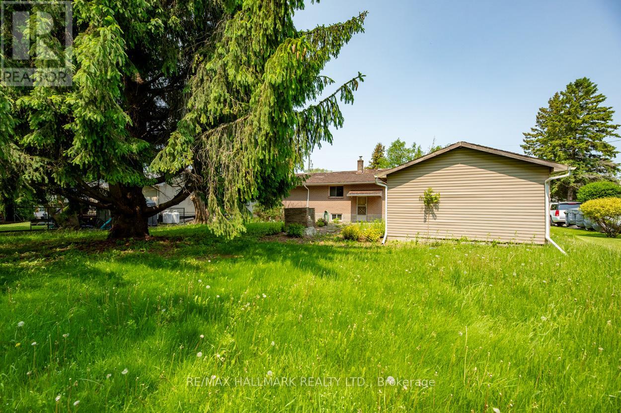 154 County Road 28, Prince Edward County, Ontario  K8N 4Z7 - Photo 21 - X12418927