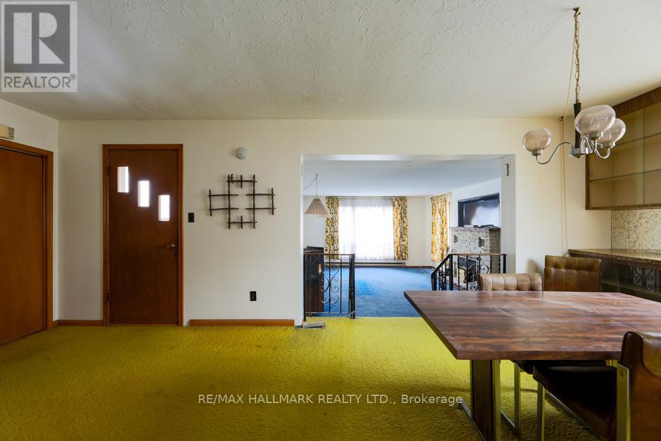 154 County Road 28, Prince Edward County, Ontario  K8N 4Z7 - Photo 3 - X12418927