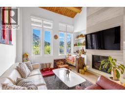 301 6691 Nelson Avenue, West Vancouver, Ca