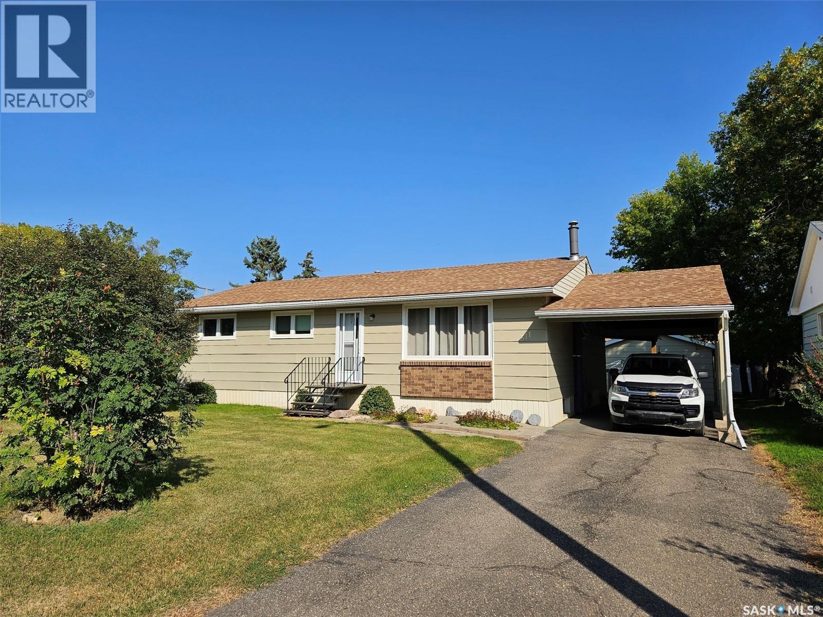 311 6th STREET W, Carlyle, Saskatchewan