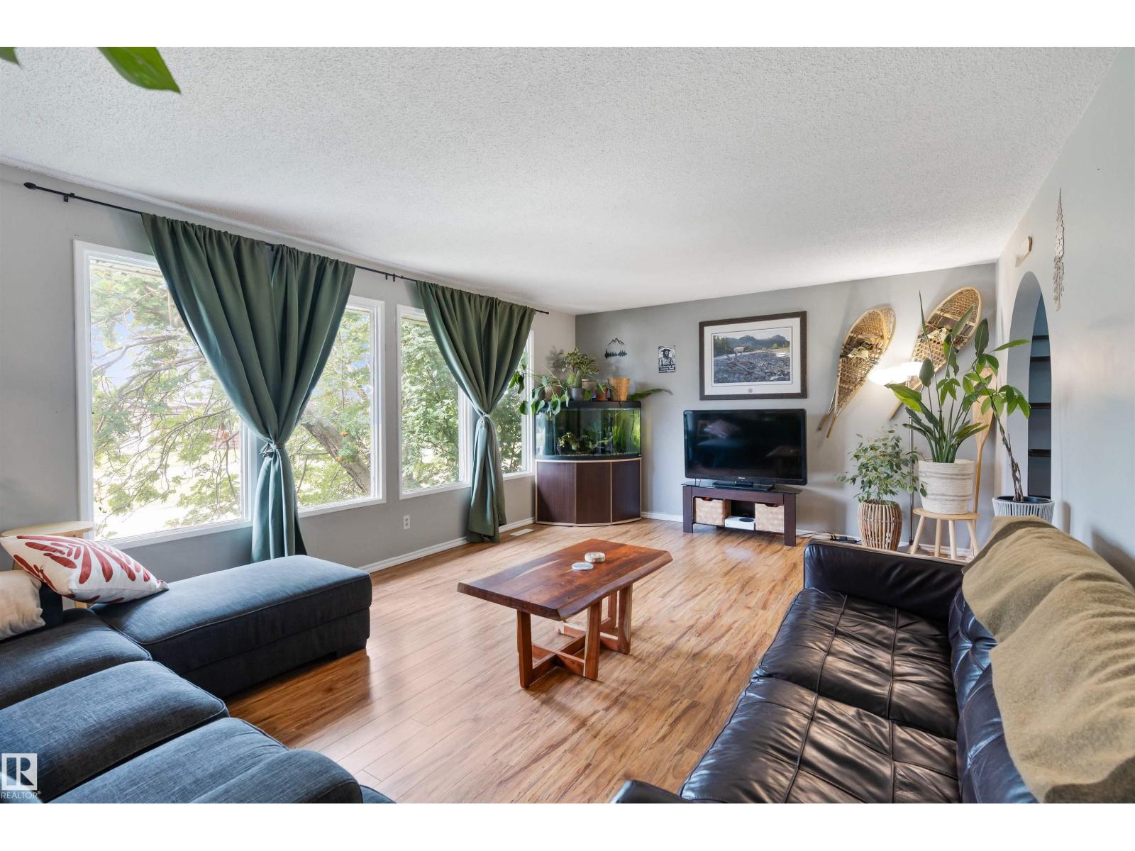 4728 44 Av, Gibbons, Alberta  T0A 1N0 - Photo 5 - E4458912