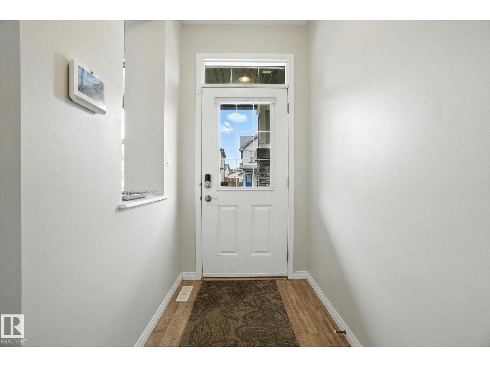1194 Mcconachie Bv Nw, Edmonton, Alberta  T5Y 0V1 - Photo 5 - E4458914
