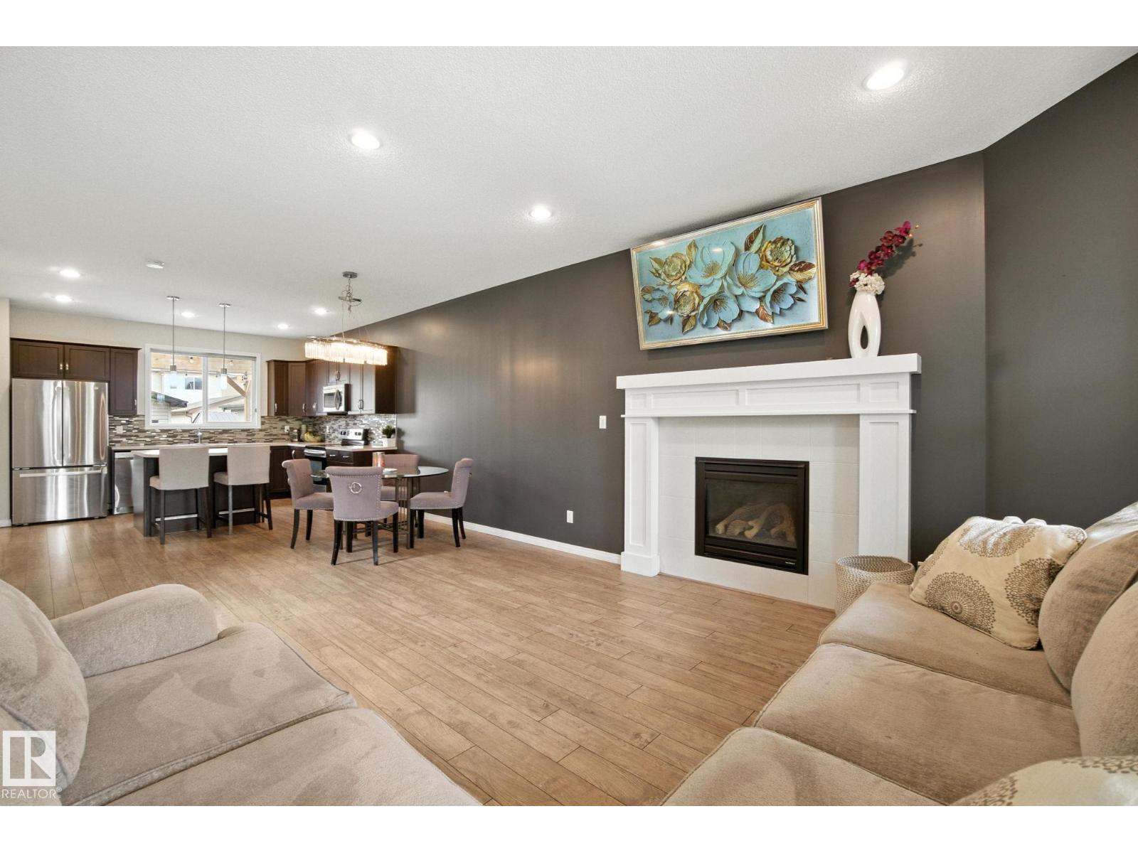 1194 Mcconachie Bv Nw, Edmonton, Alberta  T5Y 0V1 - Photo 8 - E4458914