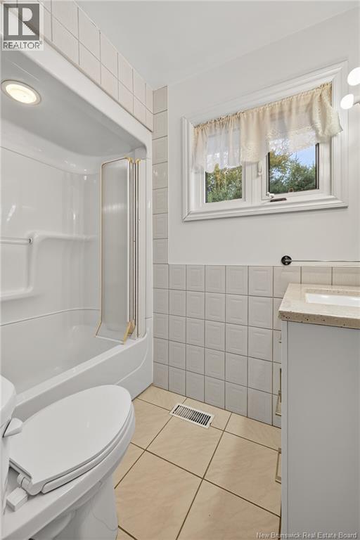 10 Bernard Street, Charlo, New Brunswick  E8E 2B4 - Photo 21 - NB127083