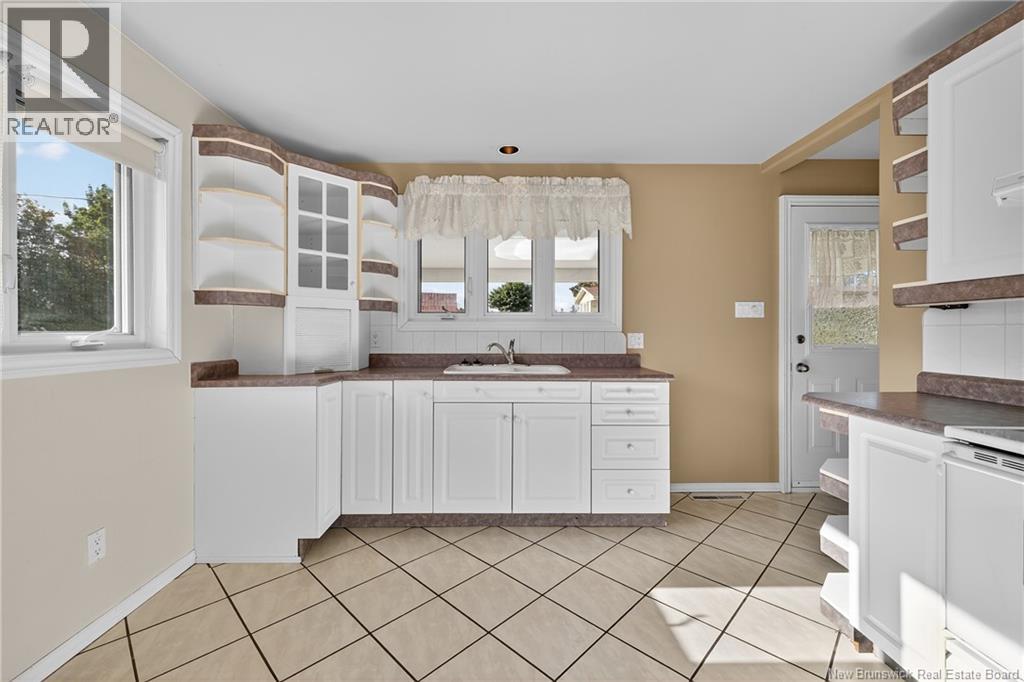 10 Bernard Street, Charlo, New Brunswick  E8E 2B4 - Photo 8 - NB127083
