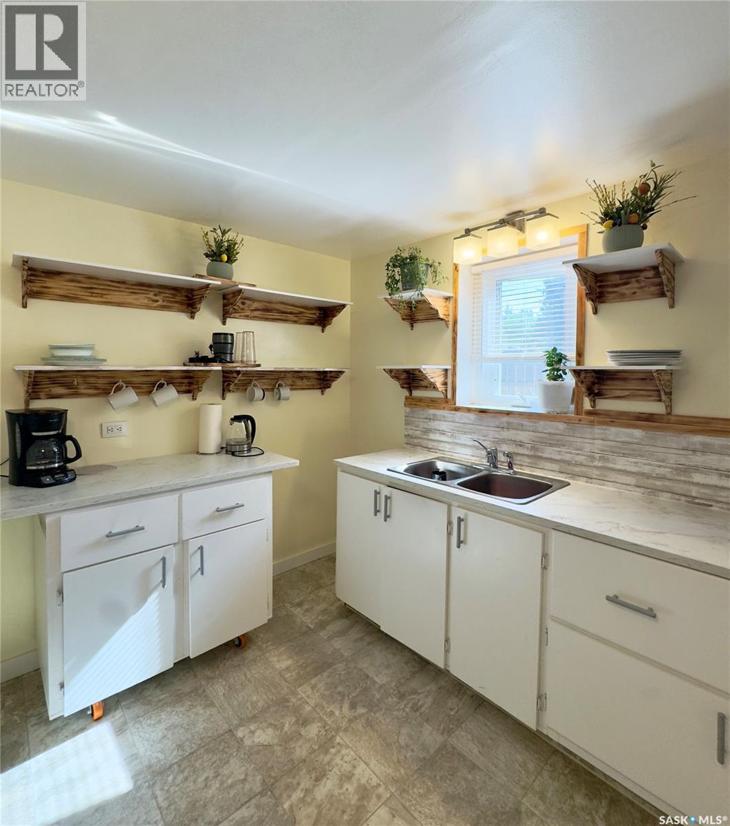 3010 2nd Avenue E, Waldheim, Saskatchewan  S0K 4R0 - Photo 8 - SK018951